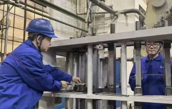 F95B99480E4B2DA74865C73E9A0_46D80D82_A26E